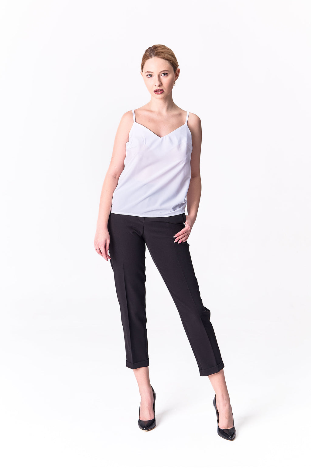 Classic Straight-Leg Trousers with Pleats Red