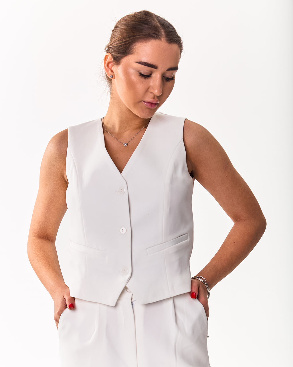 Fitted Vest with Mock Pockets cream