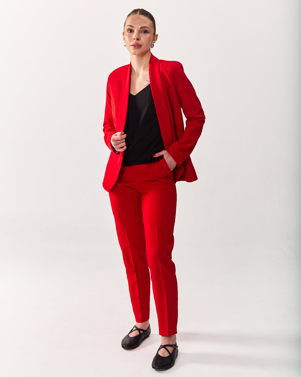 Classic Straight-Leg Trousers with Pleats Red