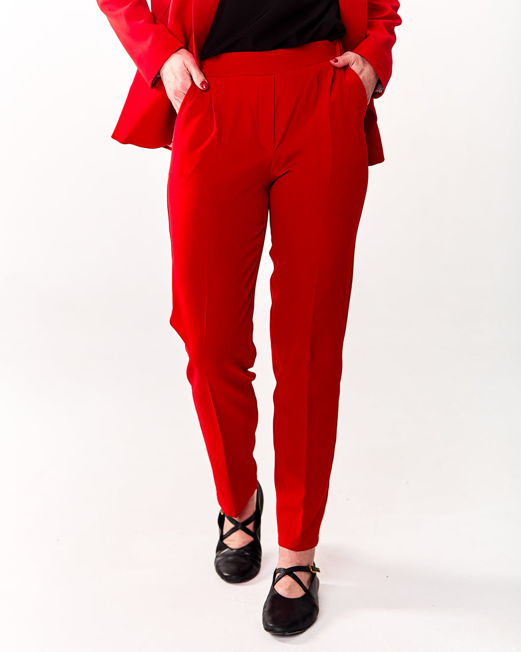 Classic Straight-Leg Trousers with Pleats Red