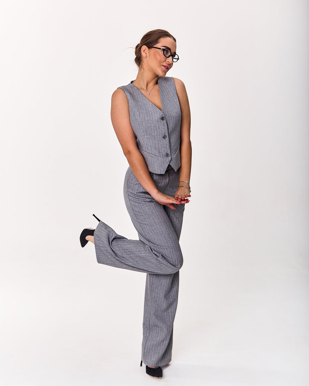 Fitted Vest with Mock Pockets cream